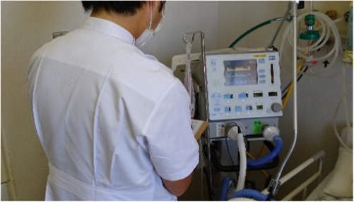 人工呼吸器関連業務の画像
